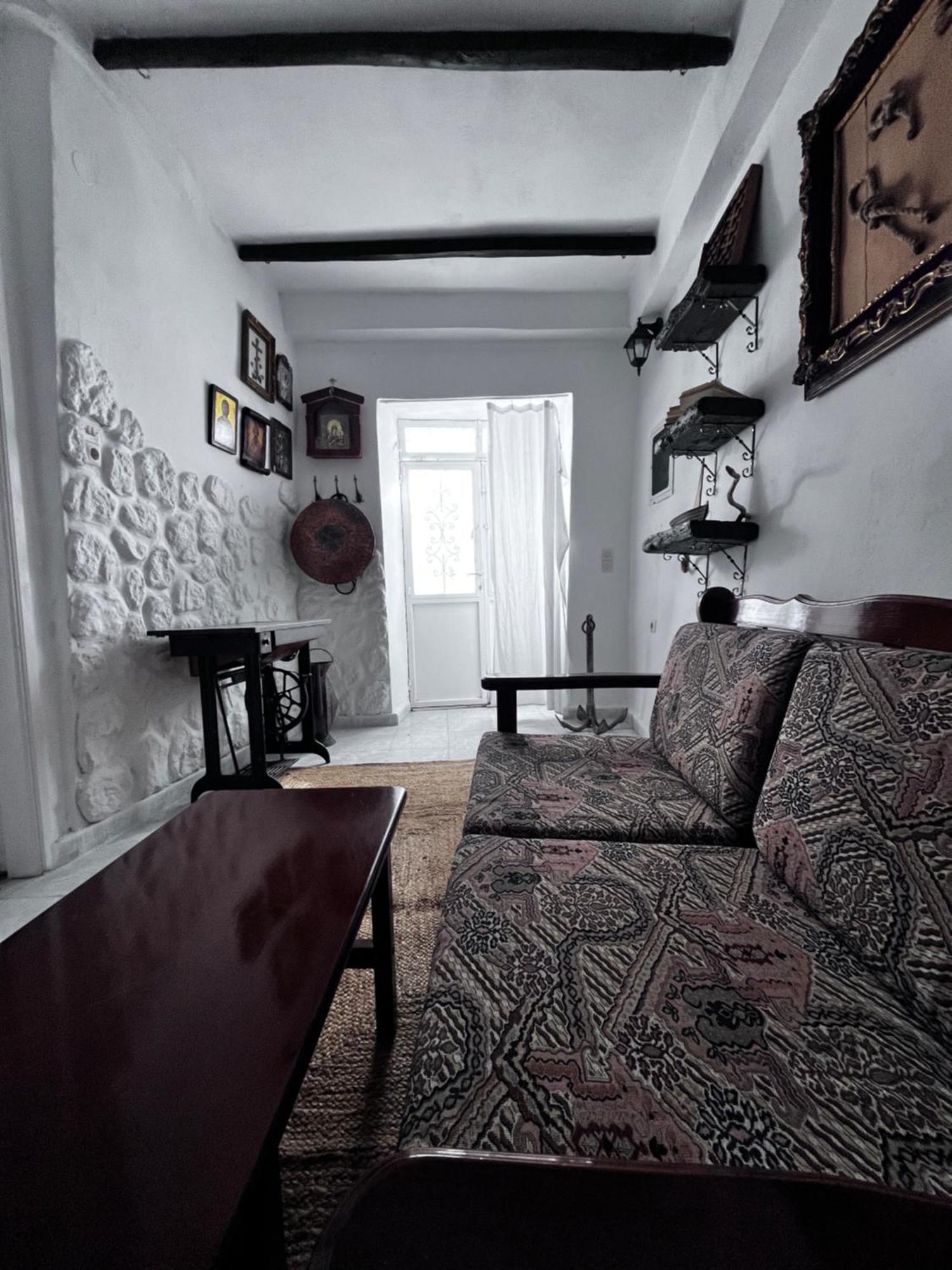 Aelia Villa Ioulis Exterior photo